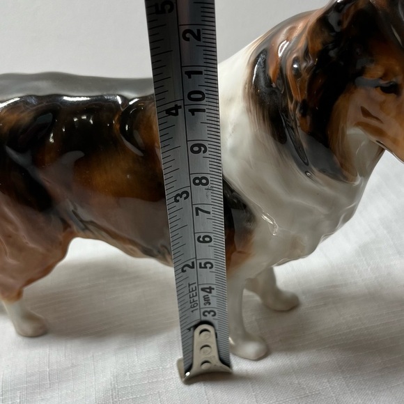 Royal Doulton Porcelain Collie Dog 
Vintage ASHTEAD APPLAUSE - Picture 9 of 9